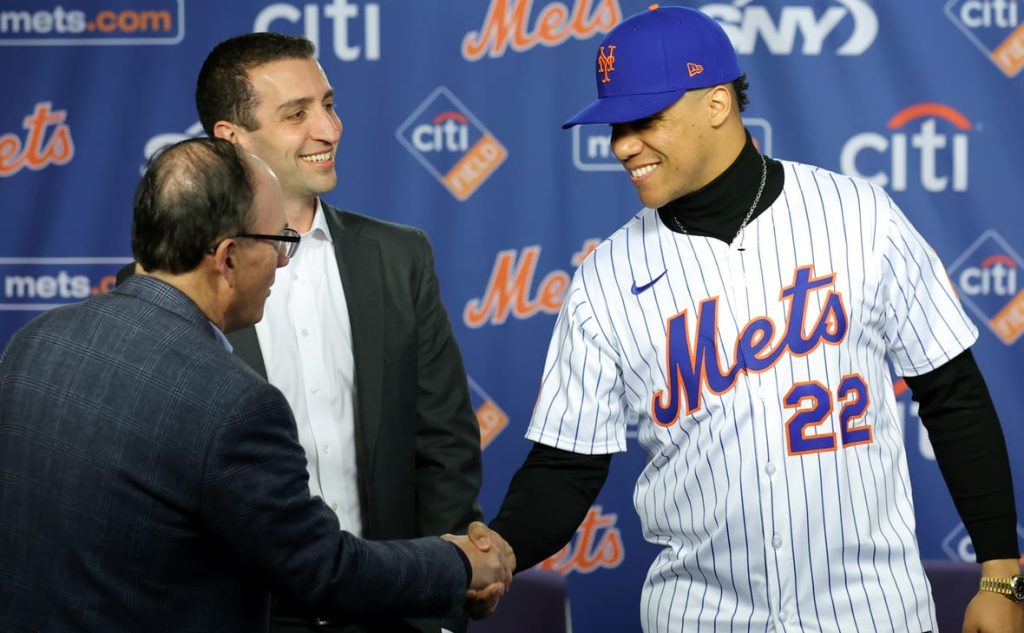 MLB-New-York-Mets-Press-Conference-24970452-scaled-e1738528478904