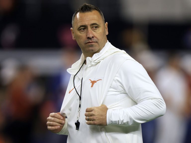 ut-football-longhorns-coach-steve-sarkisian